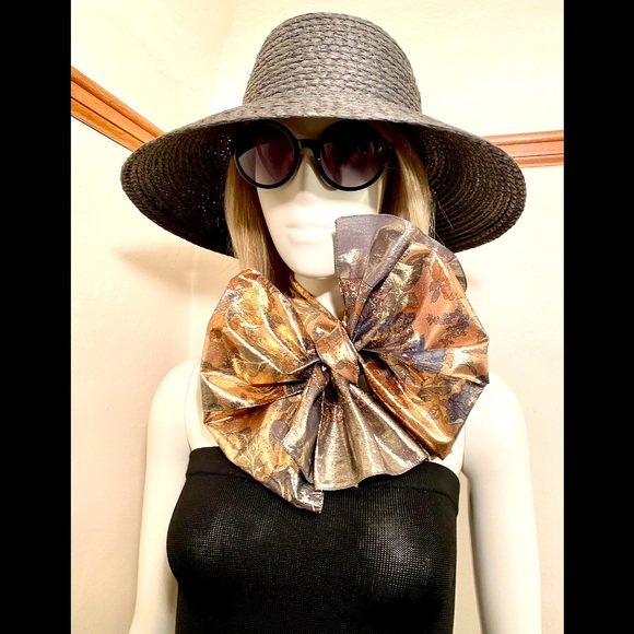 NORDSTROM - Vintage Italian Metallic Tonal Scarf - Picture 3 of 17